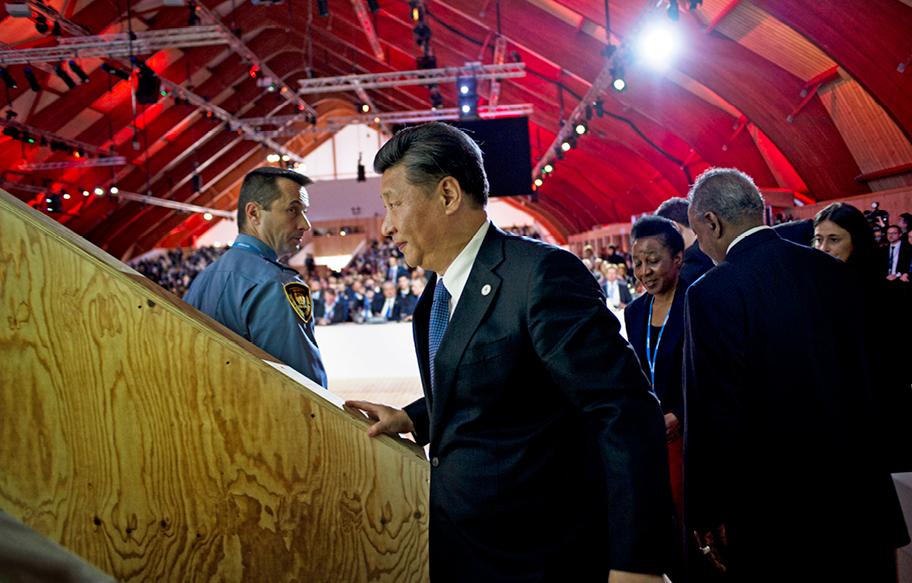 Xi Jinping Pariisin ilmastokokouksessa.